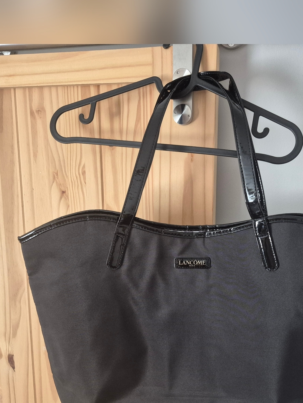 NWOT Lancôme Tote Shopper Bag with Patent Trim - Picture 16 of 16